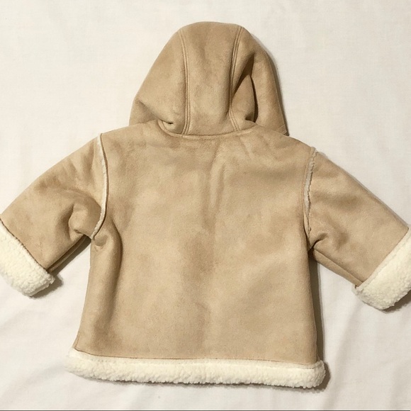 NWT - Vintage Baby Gap Faux Shearling Zip-Front Hooded Jacket w/Pockets- Newborn - Picture 6 of 13
